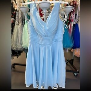 Short Formal Size 4 Light Blue